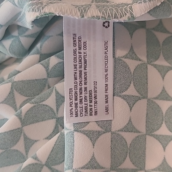 AVA &VIV Satin maxi Dress - Picture 7 of 8